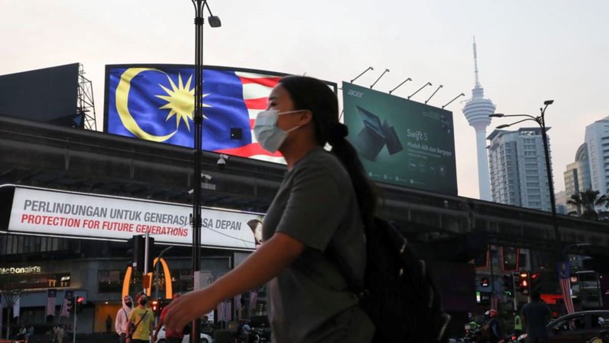 m’sia records highest number of covid-19 infections on sunday, over 3.1 million total cases so far