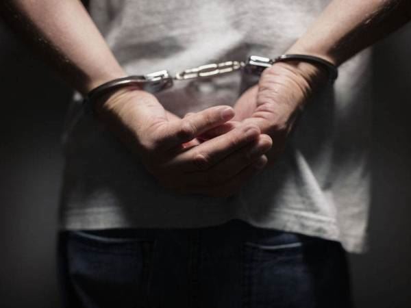 individu boleh dihukum penjara, denda jika hantar emoji ‘love’