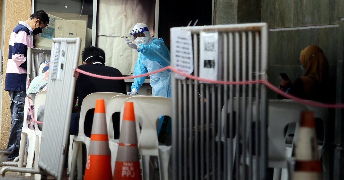 all 11 districts in kedah are now covid-19 red zones