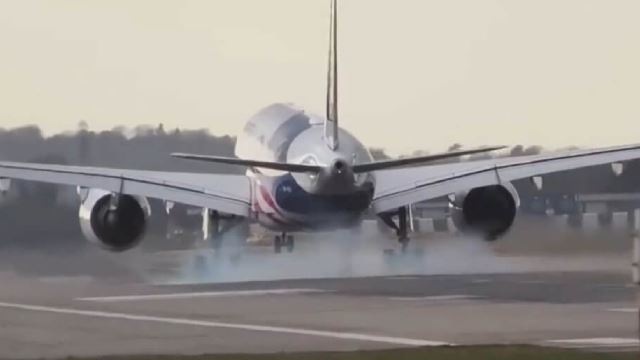 netizen tergamam lihat pendaratan kemas pesawat mas ketika taufan eunice melanda di uk