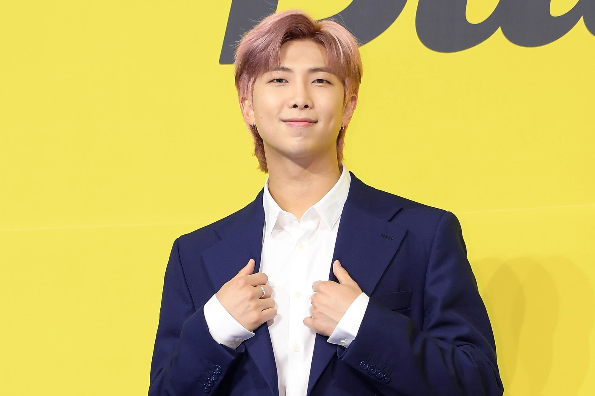 rm jalin hubungan cinta dengan wanita kaya? bighit music jawab spekulasi hangat babitkan artisnya