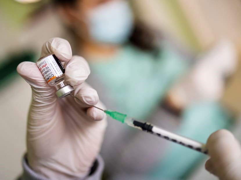 omicron vaccine will be ready by march, said pfizer ceo