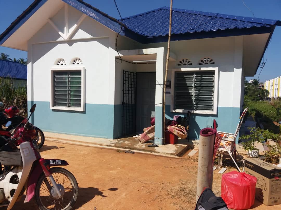 menyayat hati! anak kandung larikan diri lepas penggal kepala ibu sendiri, suspek penganggur hanya mahu duit