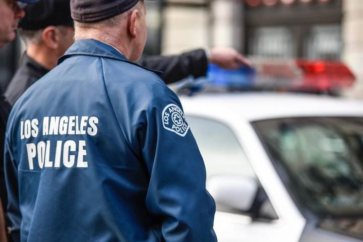 two los angeles police were fired for catching snorlax instead of robbers