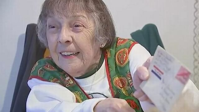 76 tahun tersimpan, surat yang diutus ketika perang dunia kedua ini akhirnya terkirim juga