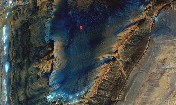 penemuan kawasan pasir biru di gurun sahara mengejutkan ramai