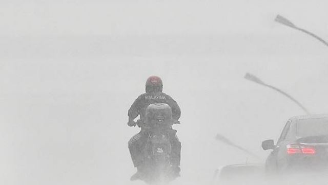 ribut petir, hujan dijangka melanda beberapa negeri minggu depan