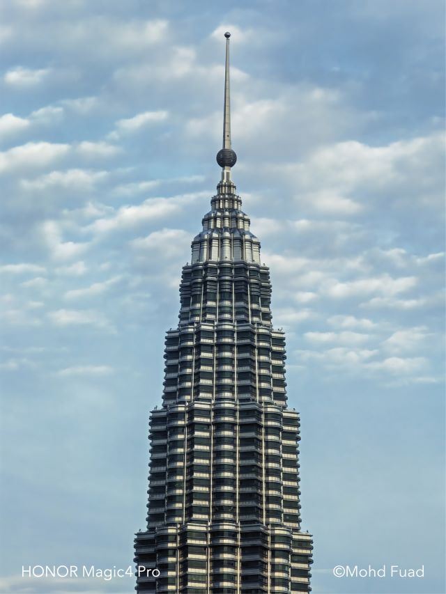 KLCC Petronas Tower photo taken on HONOR Magic4 Pro