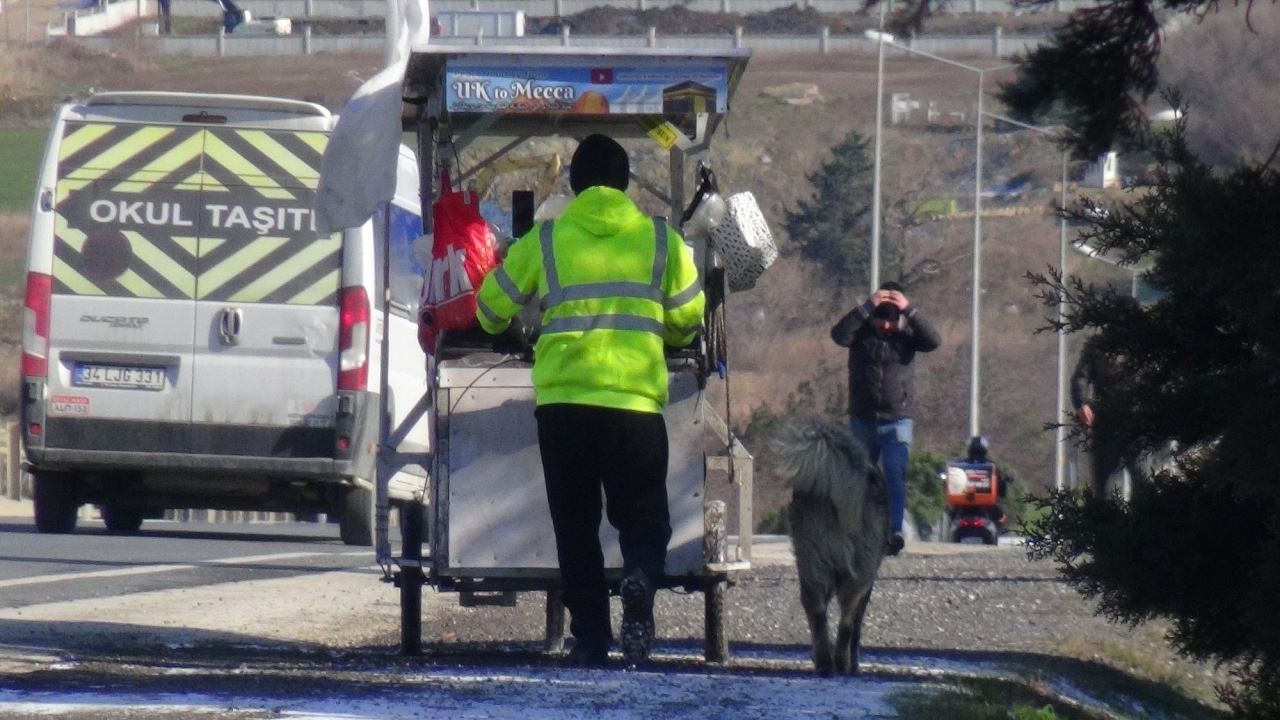 kagum lihat lelaki jalan kaki 11 bulan dari uk ke mekah 