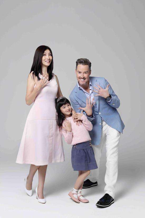 【娱乐】《爸爸3》夏克立婚变？爆离婚官司由黄嘉千主动提告！