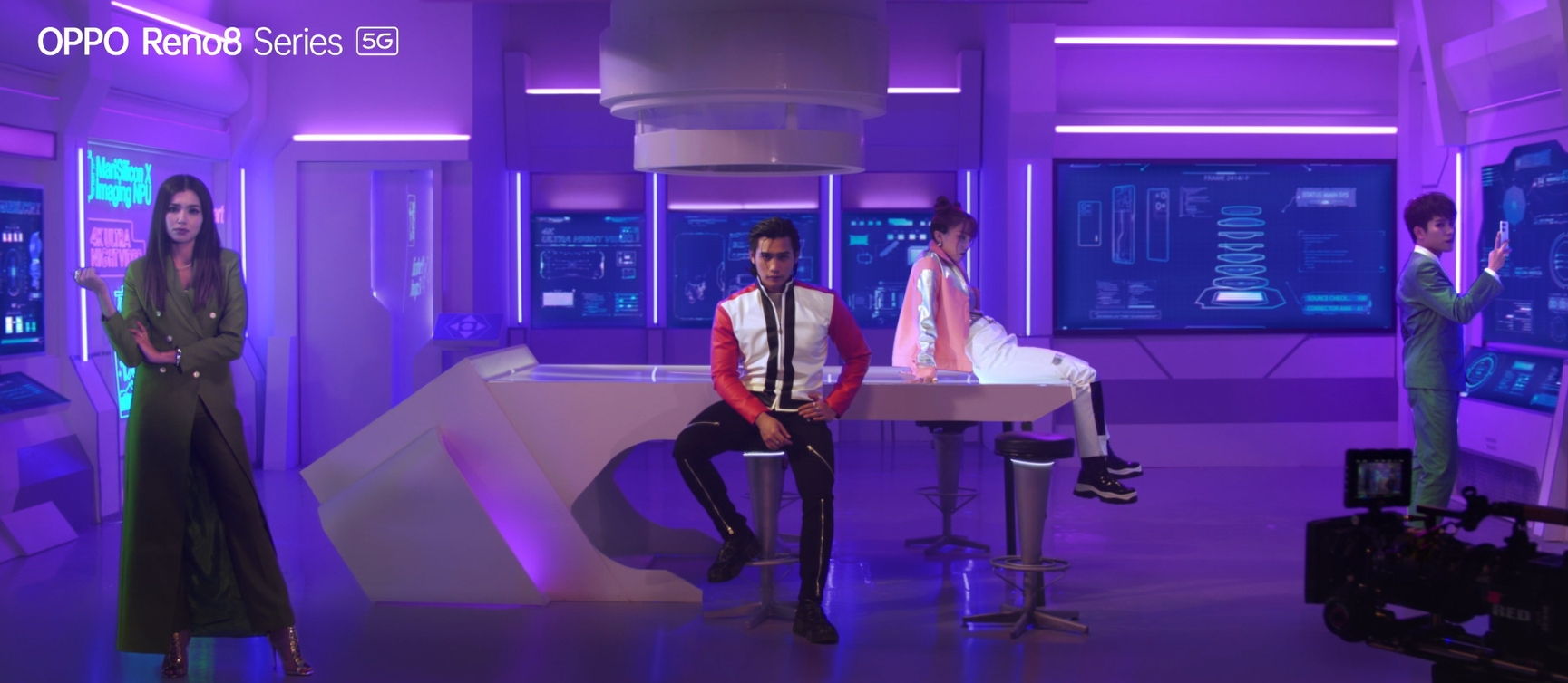 Amelia Henderson dan Hun Haqeem berjaya dikesan menggunakan OPPO Reno8 Pro 5G