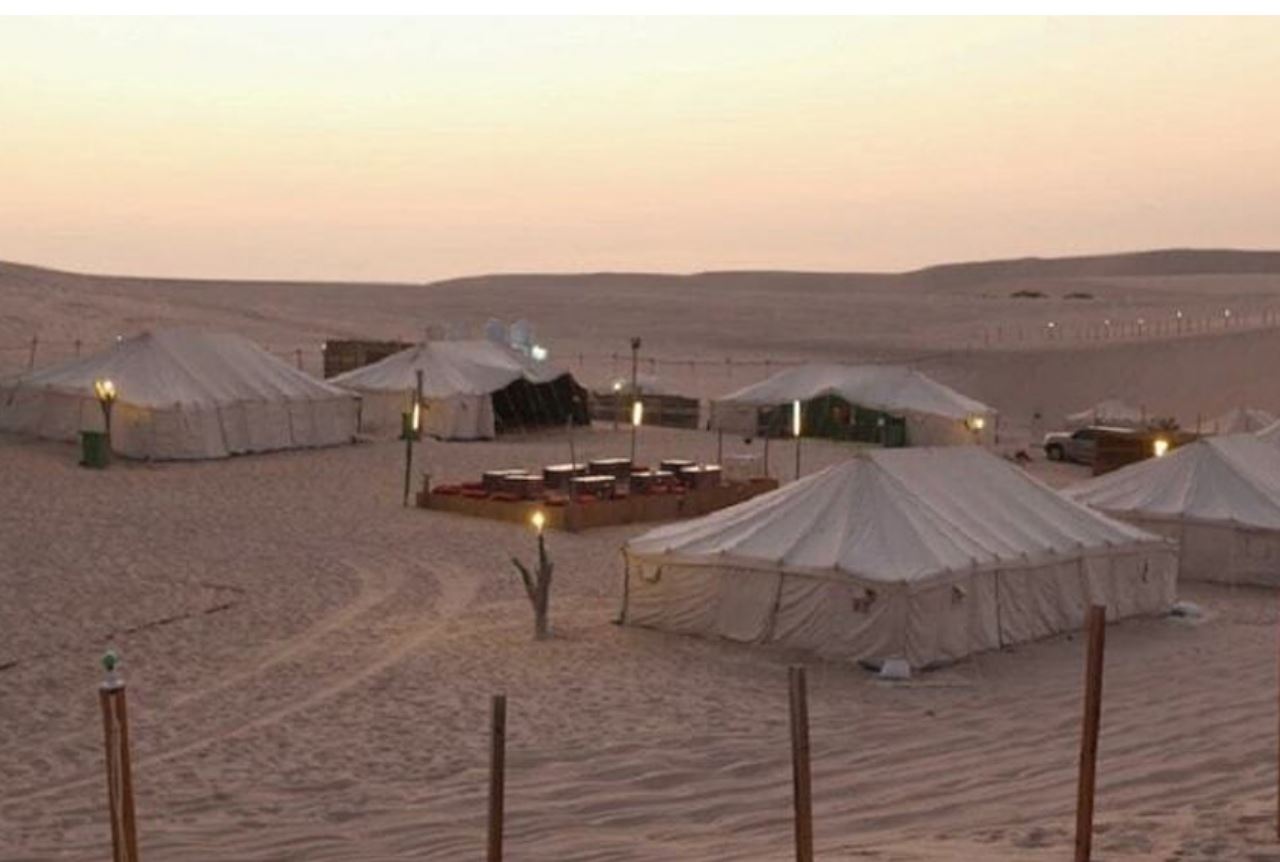 penonton piala dunia qatar 2022 mungkin terpaksa tidur dalam khemah