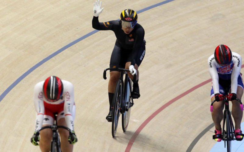 national track cyclist, nurul izzah bags time trial gold at asian track cycling championships