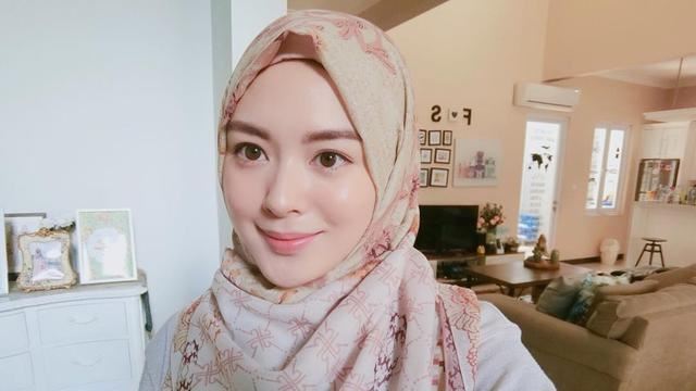 kenali ayana moon, bekas bintang k-pop yang kini jalani kehidupan mualaf