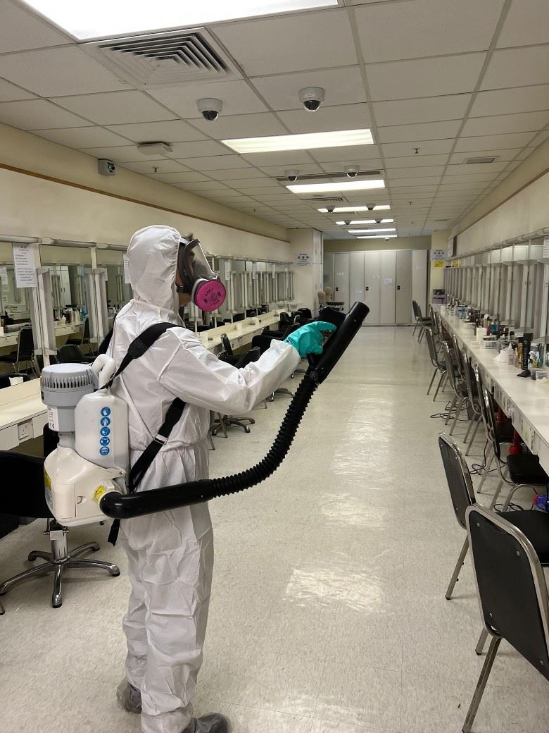 胡定欣确诊新冠肺炎❗️无线停工延长至3月7日😷