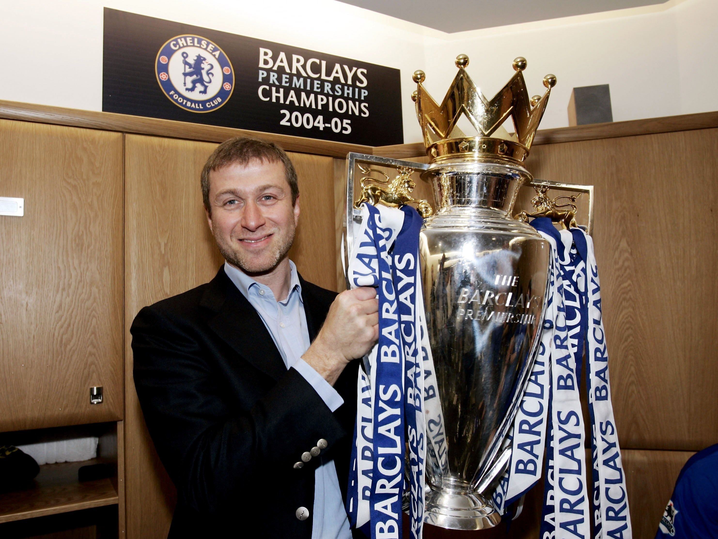 roman abramovich puts chelsea up for sale