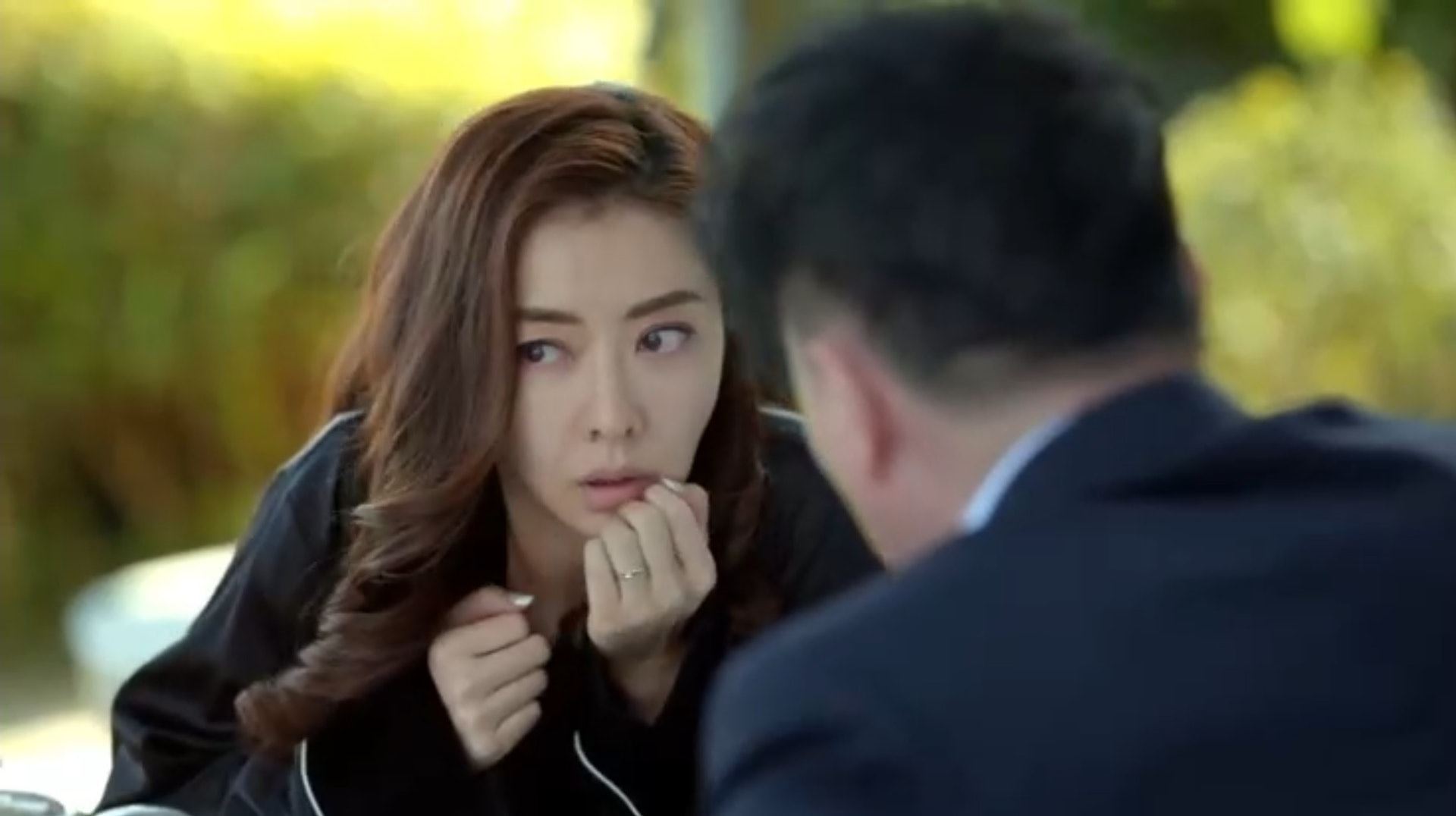 【多图】《家族荣耀》熊黛林表情丰富❗️网友大赞这角色好有娱乐性😂