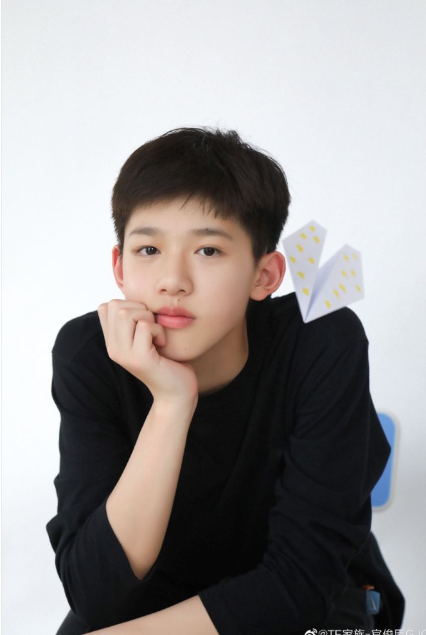 tf家族”官宣四代练习生！最小12岁！tf boys师弟