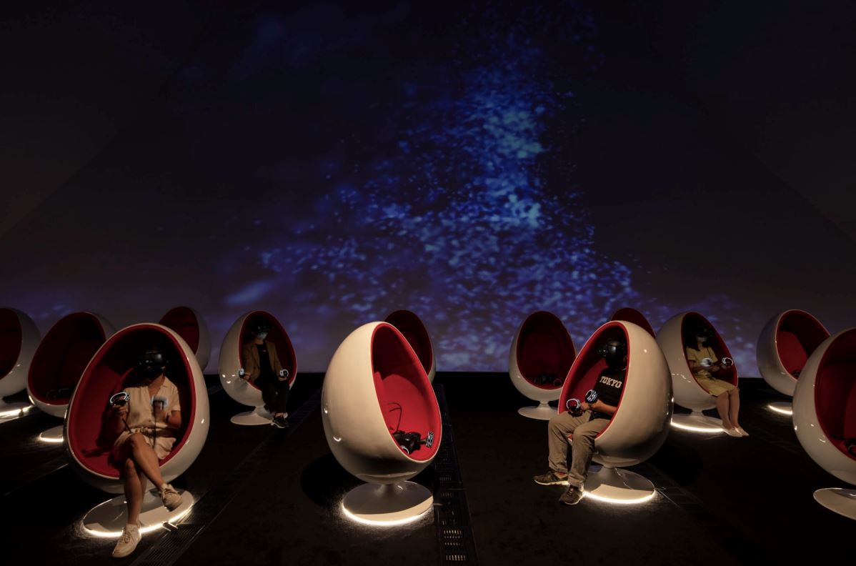 8 new exciting attractions to visit on your  first flight over to singapore