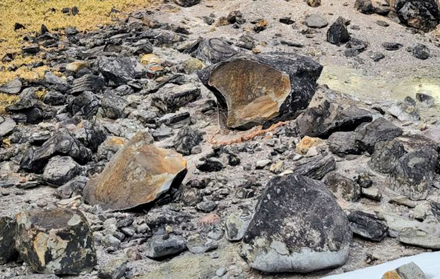 japanese ancient “killing stone” said to contain evil demon has cracked open