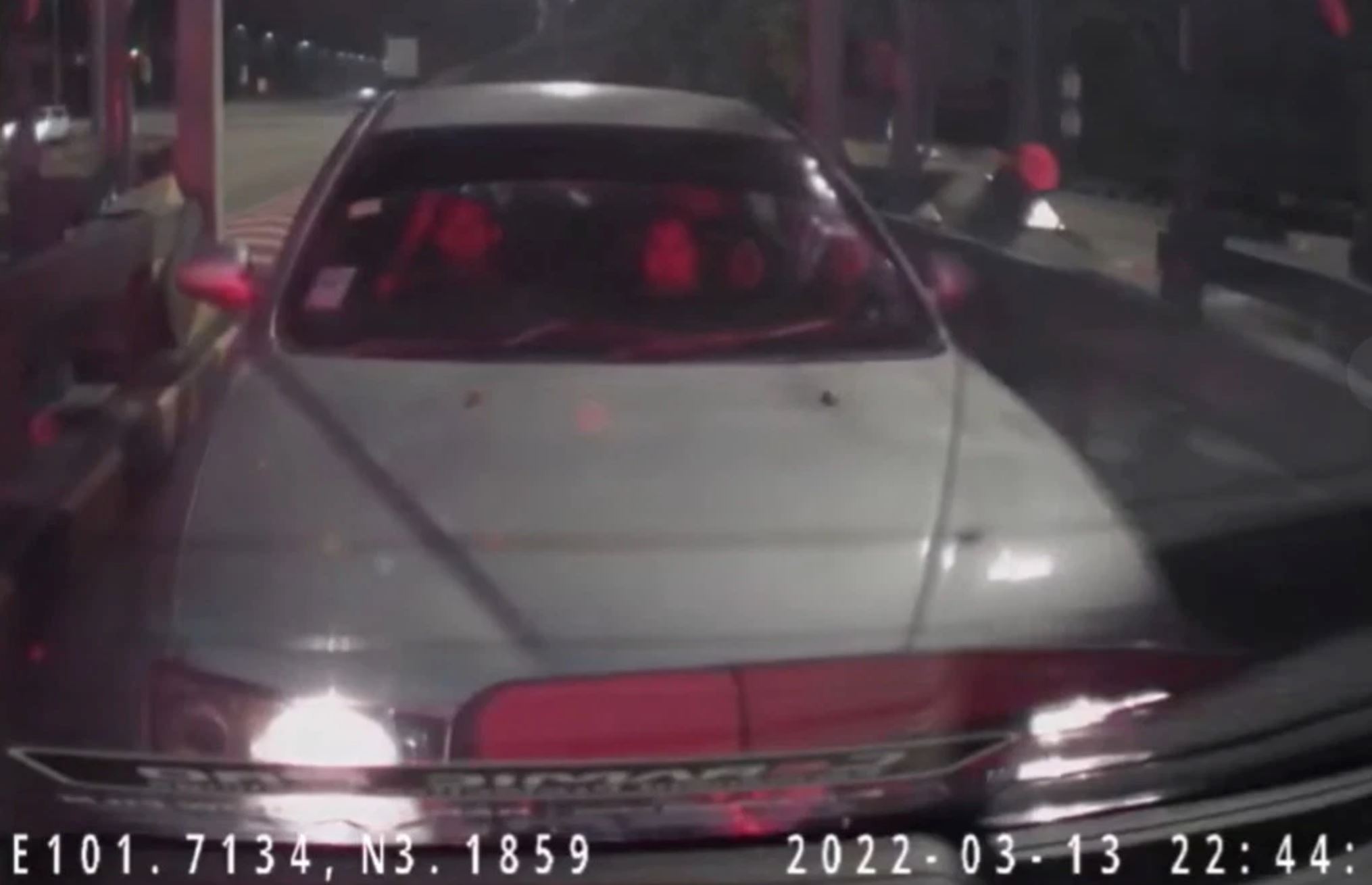 driver tries to avoid paying toll, accidentally hits front car instead