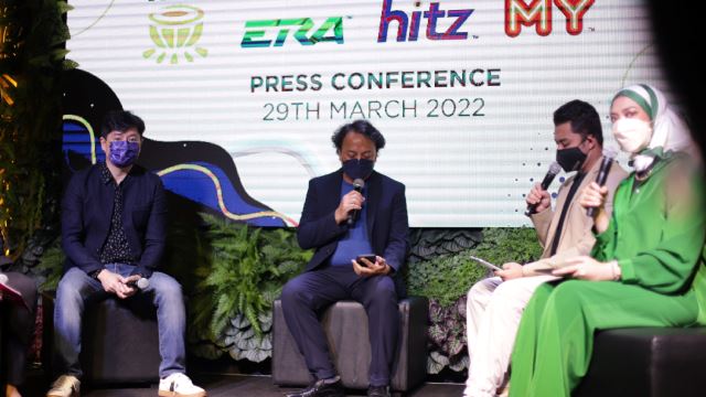 rim buat pertama kali lancar carta radio pertama di astro radio