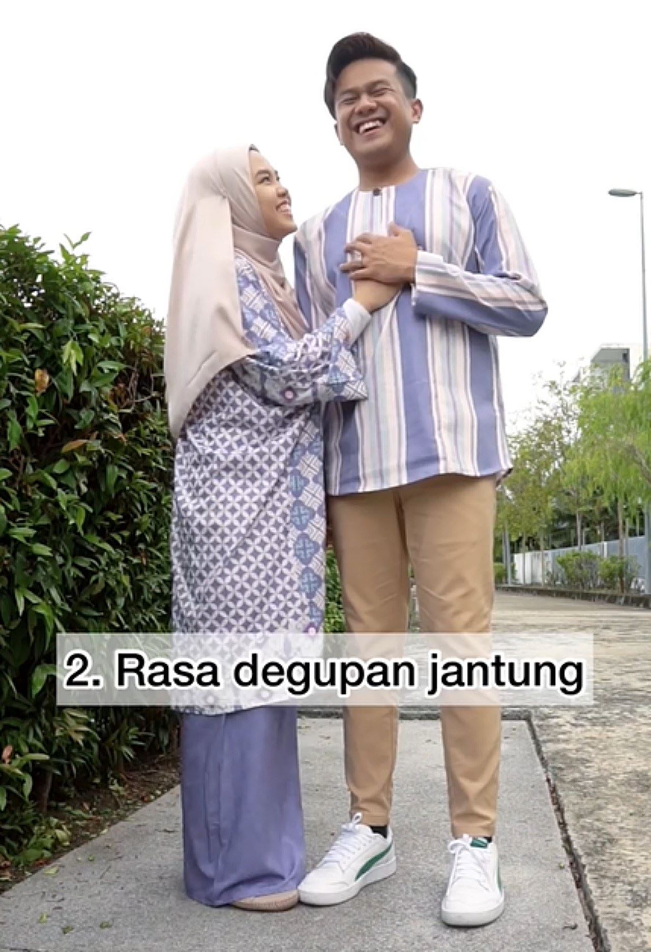 ini antara pose gambar boleh buat di hari raya sebagai suami isteri