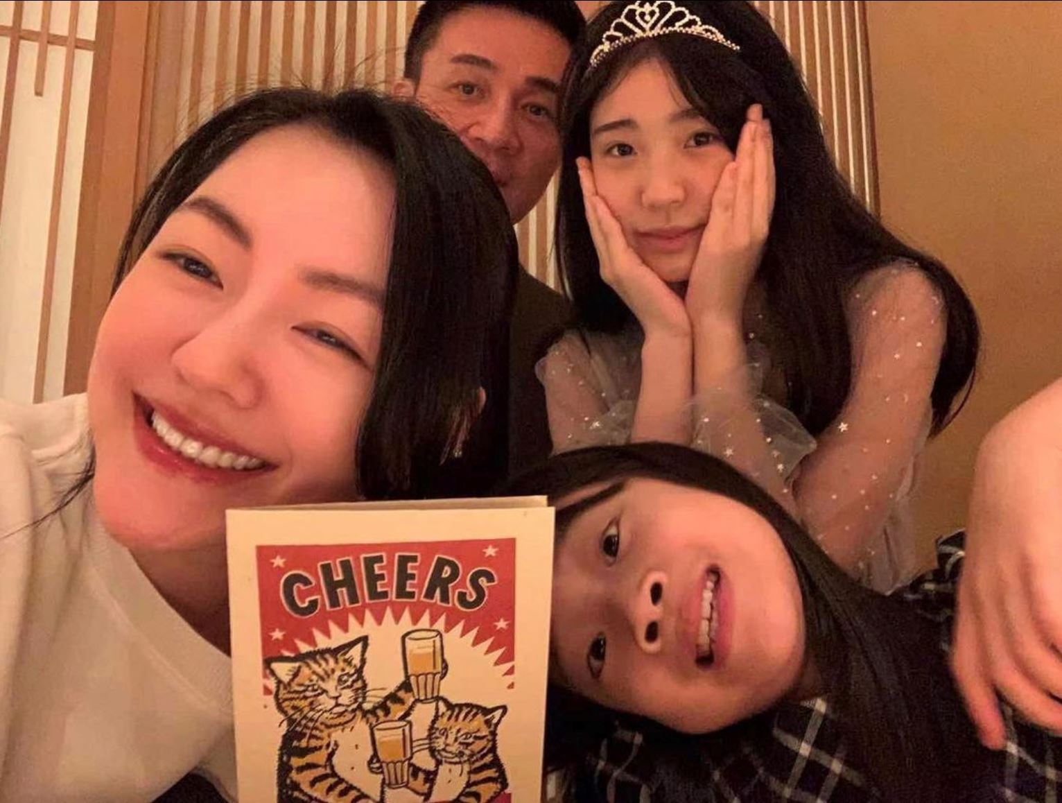 【台娱】《小姐不熙娣》录制紧急喊卡！小s因接触确诊者全家被证实隔离中！ 