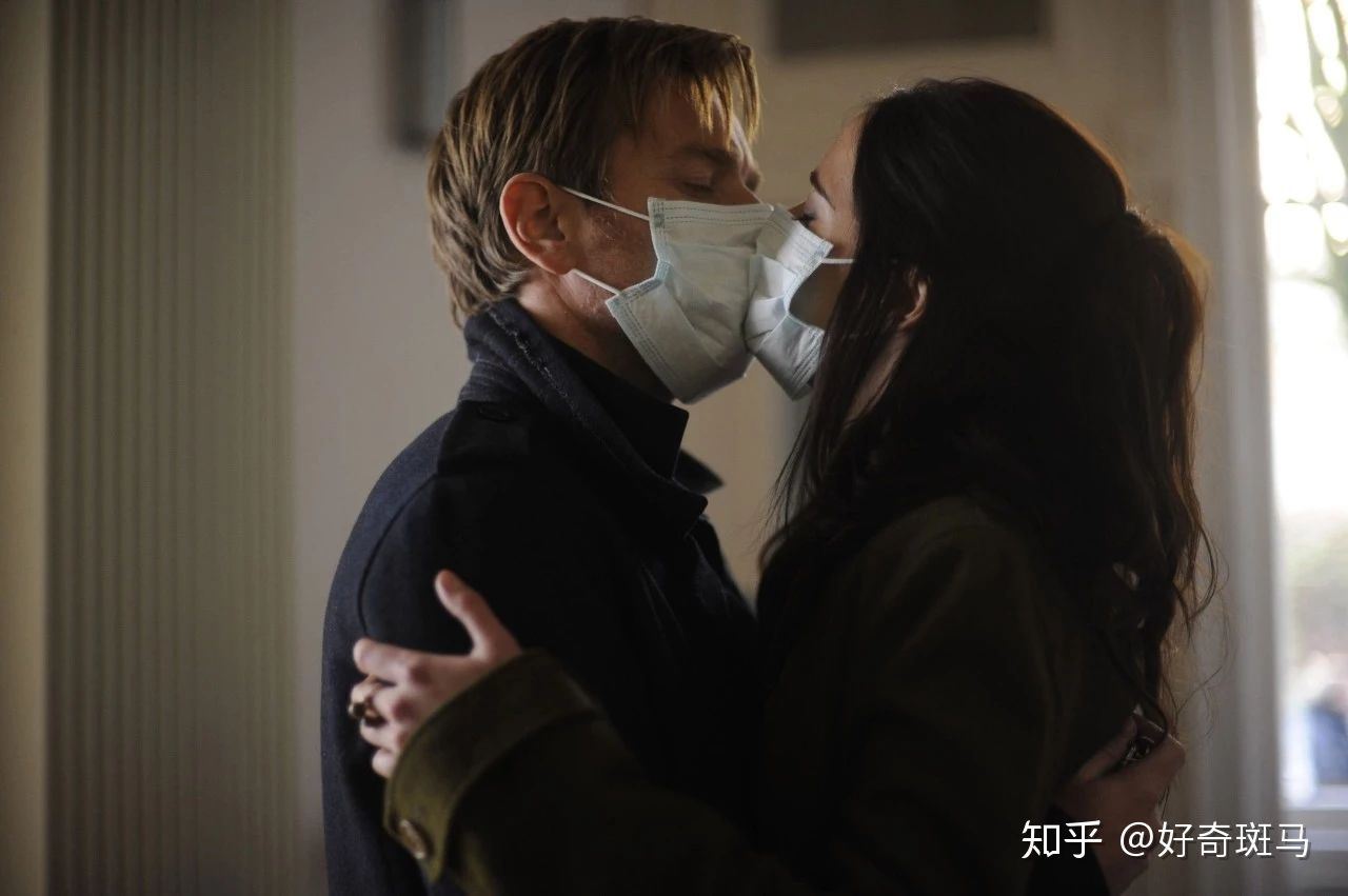 🦠盘点13部“病毒疫病”灾难电影❗️看了心慌慌💥