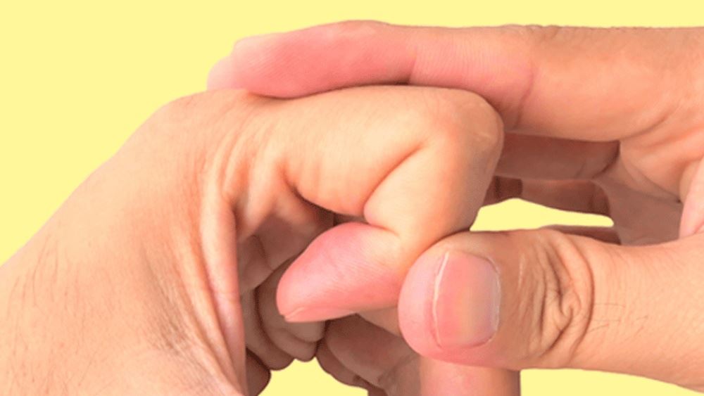 betul ke tabiat letupkan jari bahayakan kesihatan? 