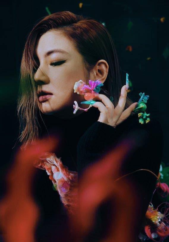 【台娱】selina称感情不需要法律保障！或会与男友计划结婚但不准备登记？ 