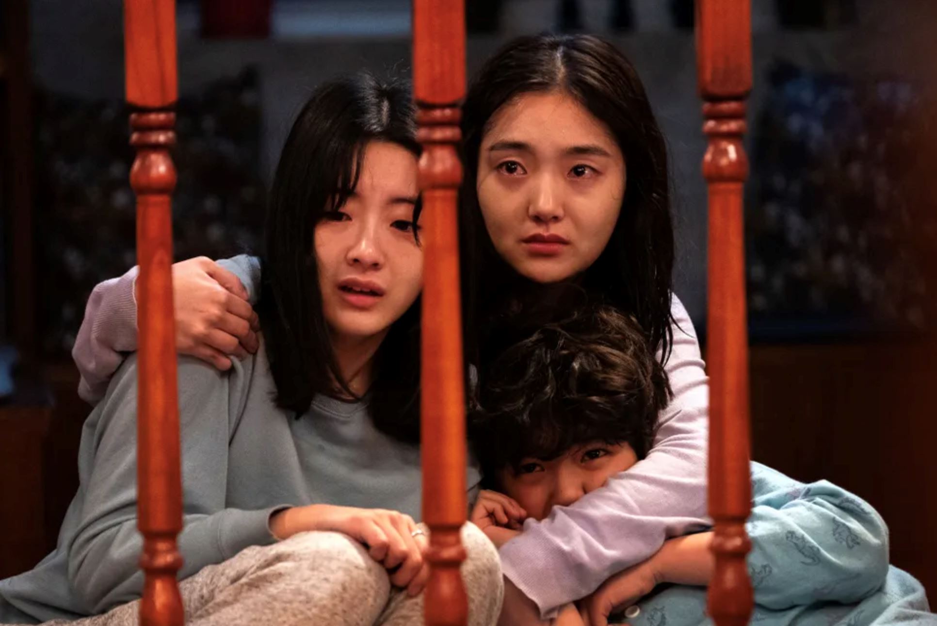 🎬「最美班长」赵怡贤主演❗️韩国恐怖电影《变身》🇰🇷爸爸突然疯癫暴力女儿都吓傻了😱