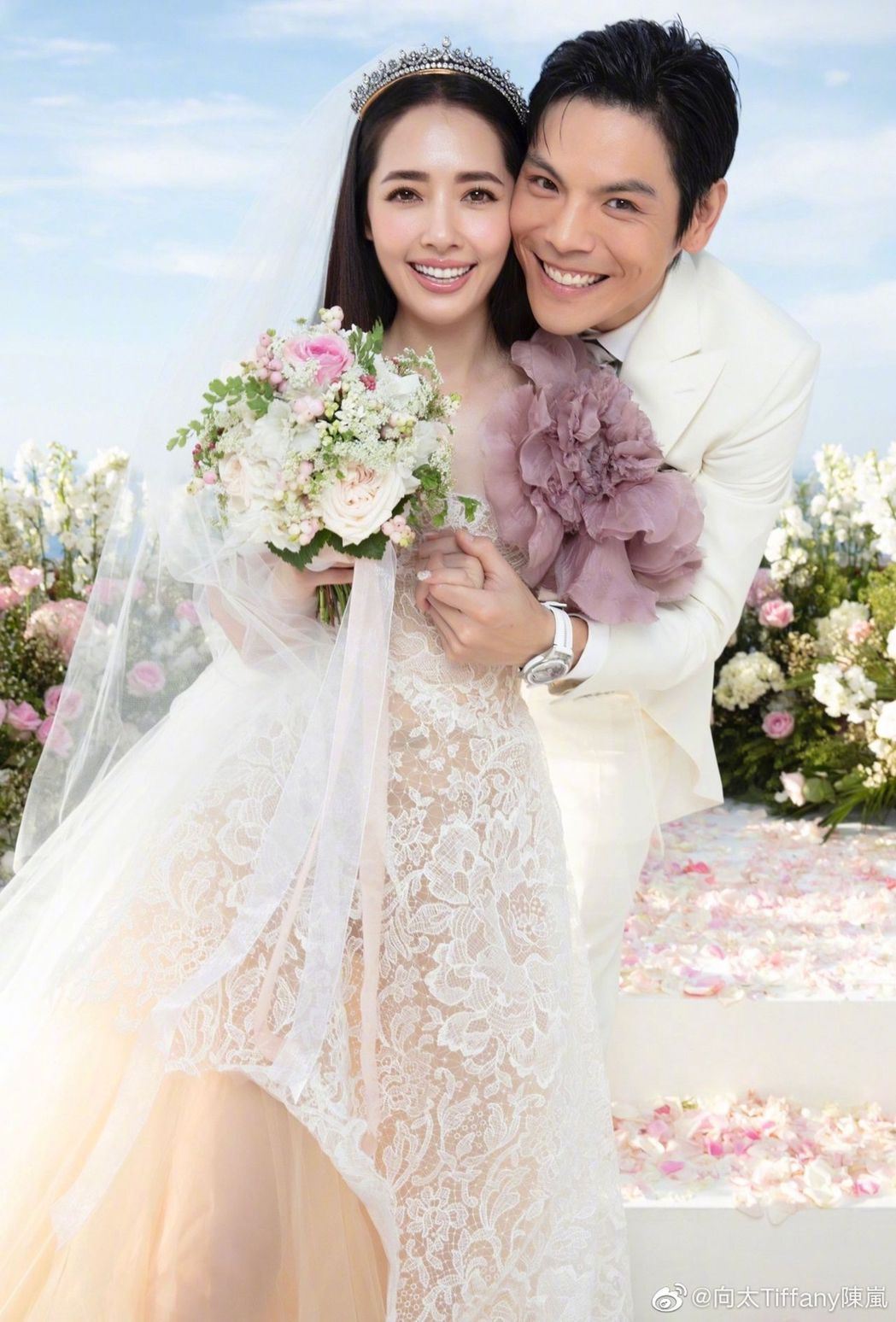 ❤️520发文庆郭碧婷怀第二胎❗️向佐:希望尽快见到老婆🤰