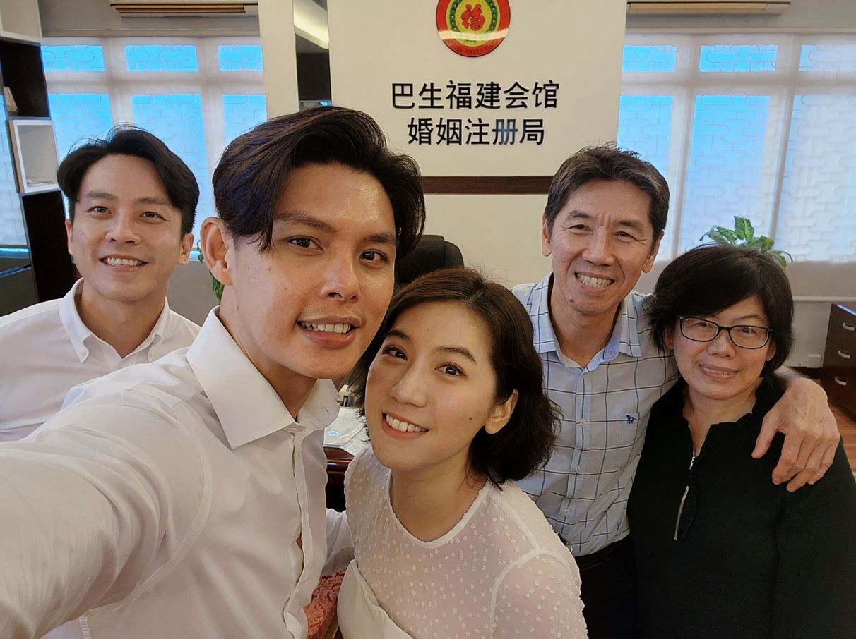 【娱乐】许亮宇陈俐杏520官宣结婚！坦言渴望当爸：希望不用等太久！ 