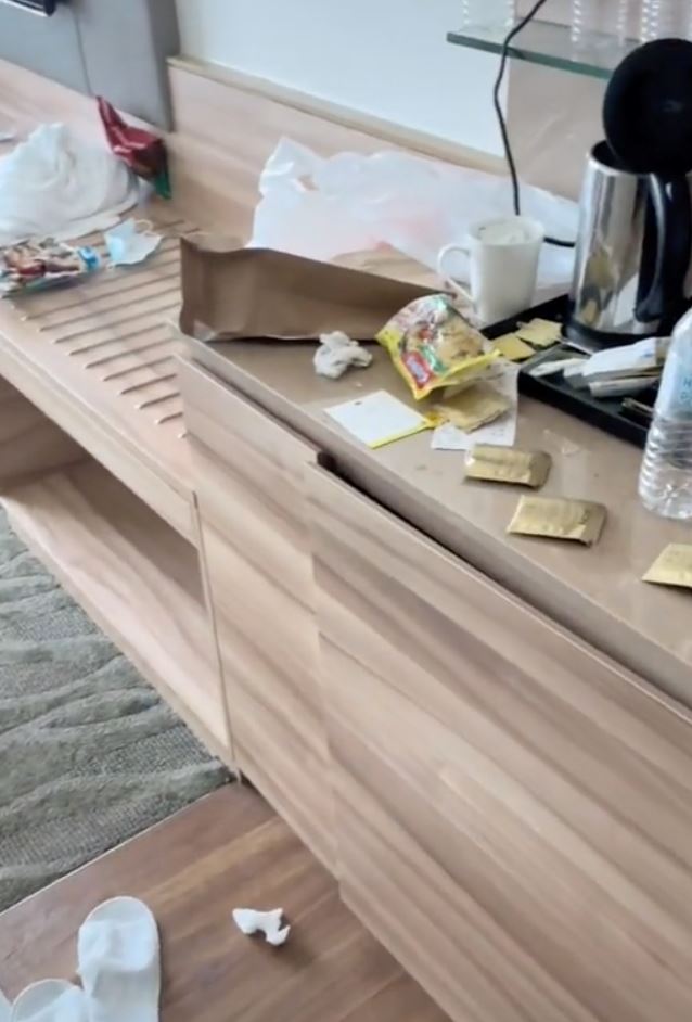 【趣闻】酒店职员曝光退房后的脏乱模样！却因为“这句话”反被网友骂翻？ 