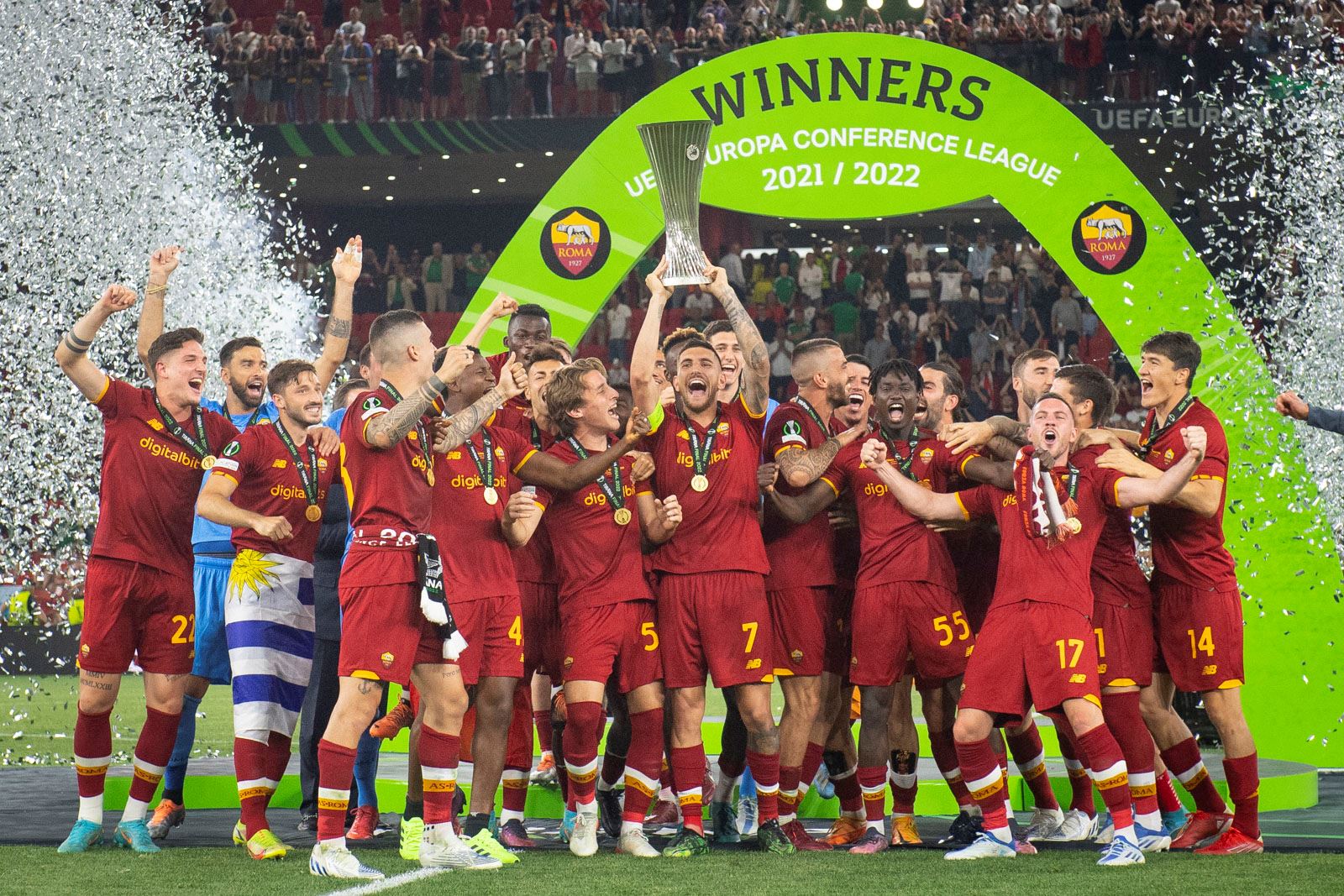 roma win the europa conference league