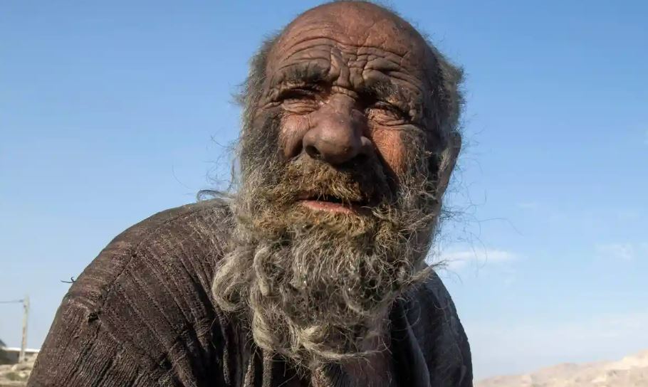 “world’s dirtiest man” in iran dies a few month after his first shower