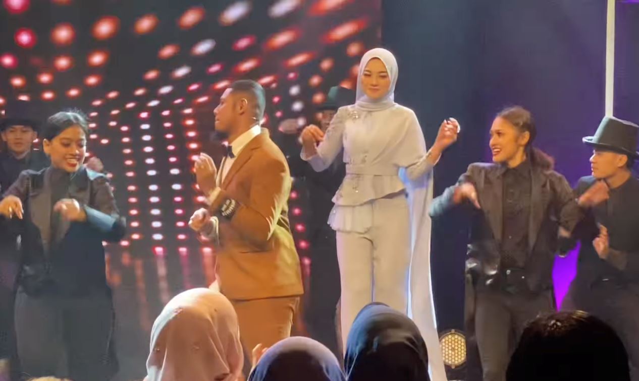 hawa rizwana kini pengacara tetap meletop, lihat apa kata warganet