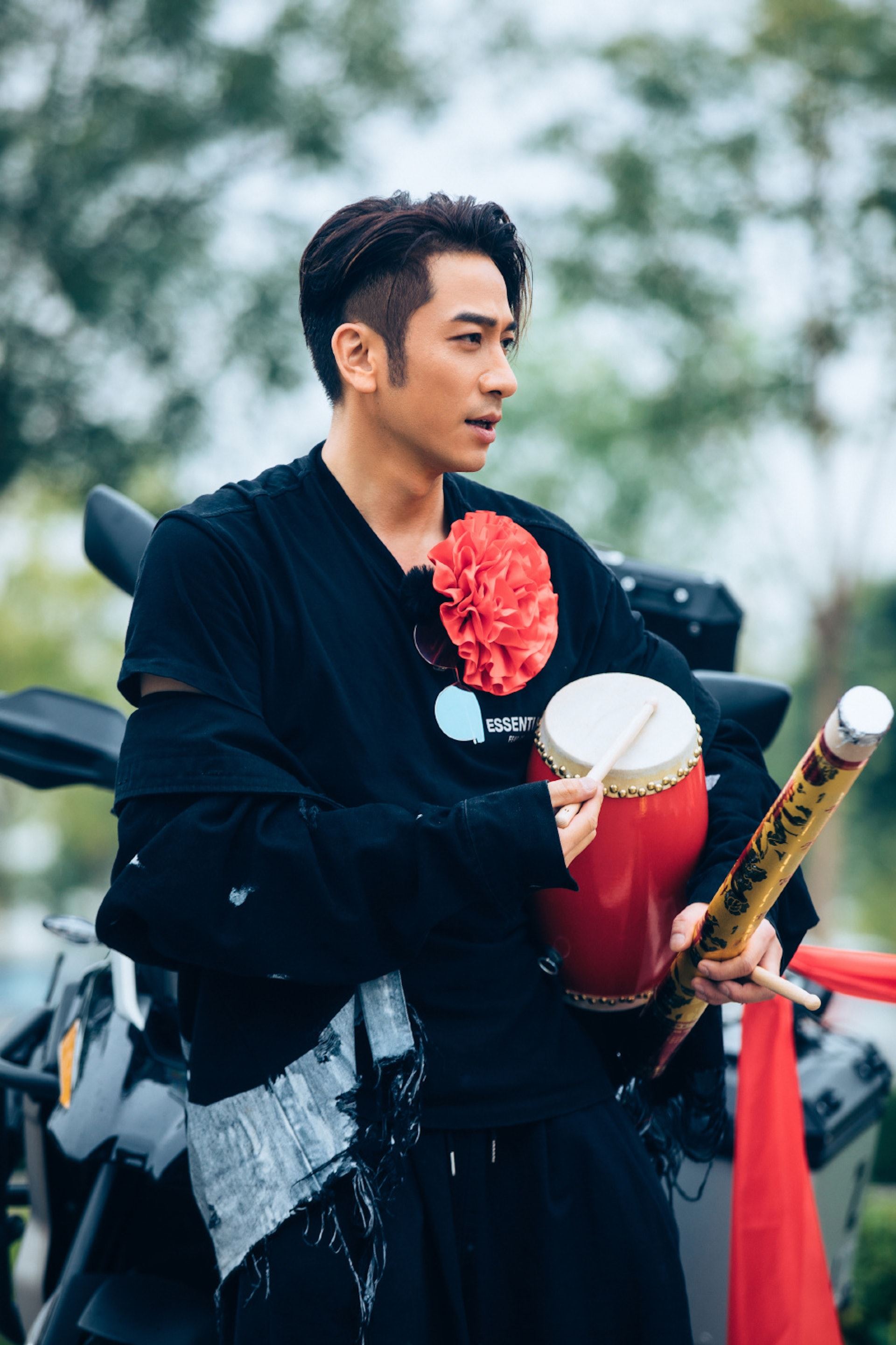 【我们的滚烫人生】为了保住有家庭的同事⚡️吴卓羲自愿被炒鱿鱼🔥网友赞好善良