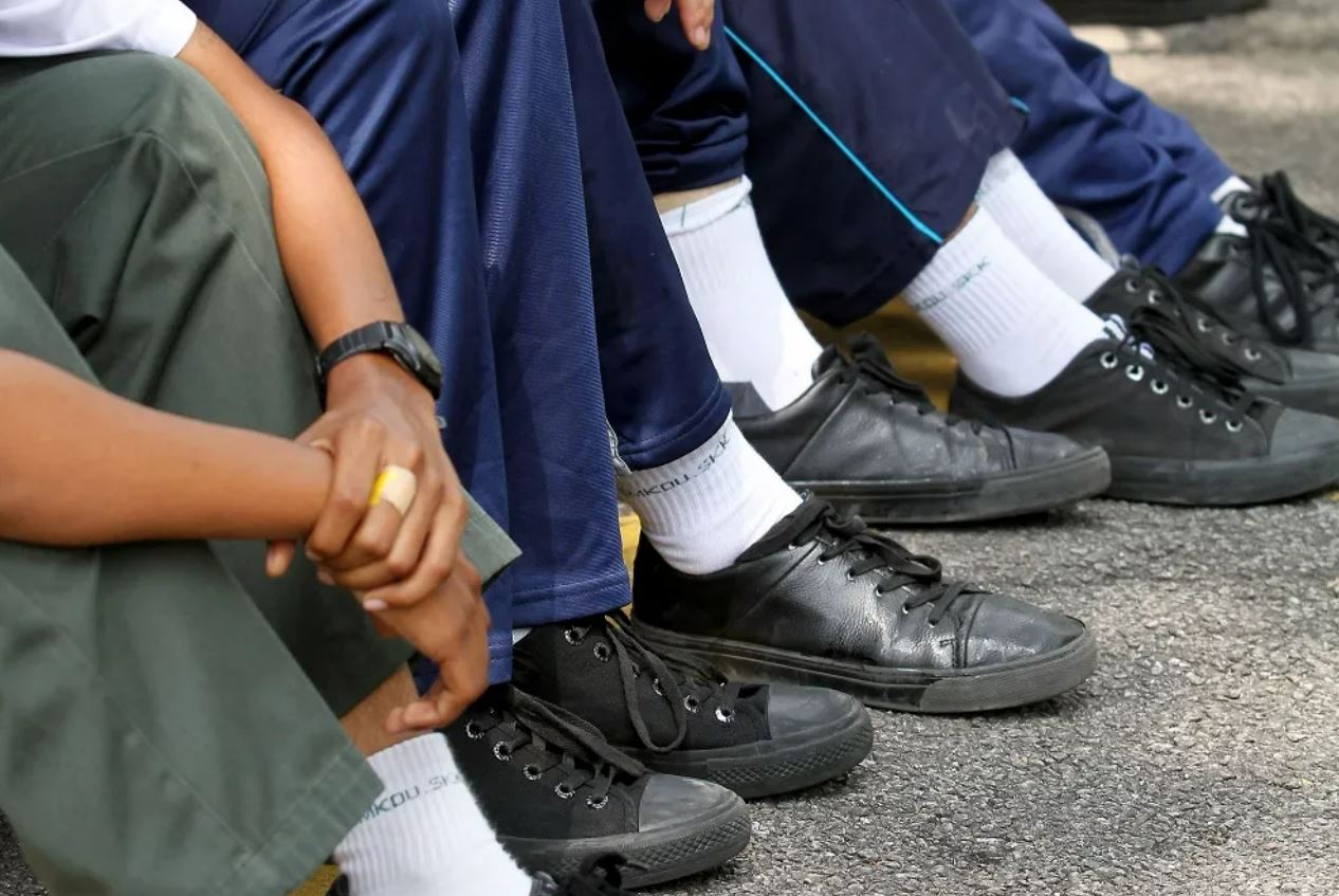 police investigating teacher who allegedly punished student for wearing velcro shoes to school