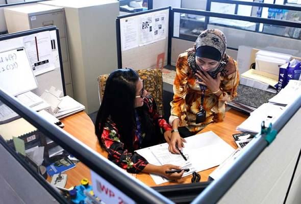 bincang gaji sesama rakan sekerja dibenarkan atau tidak?