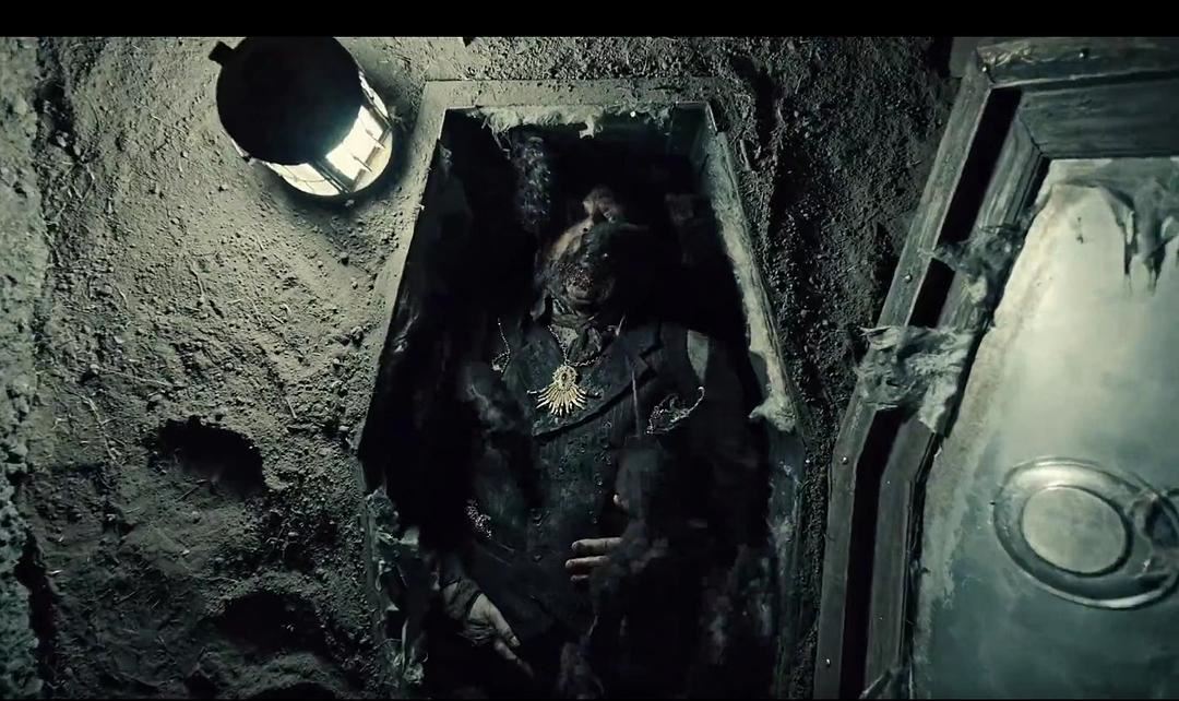 netflix超重口味恐怖片！一共八集惊悚不断！