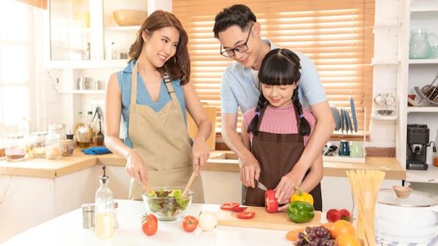 aktiviti yang boleh merapatkan hubungan bersama anak-anak di rumah 