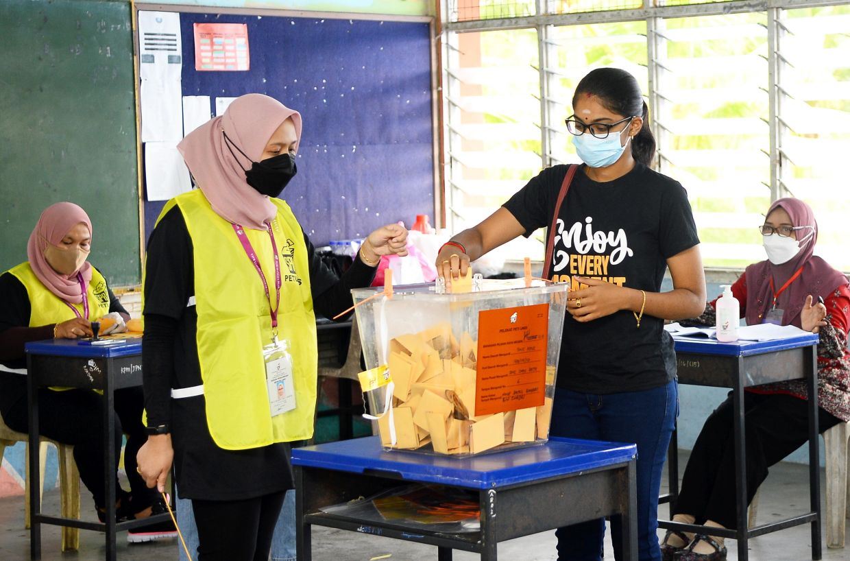 here’s 5 reasons why you should vote! #undi100peratus