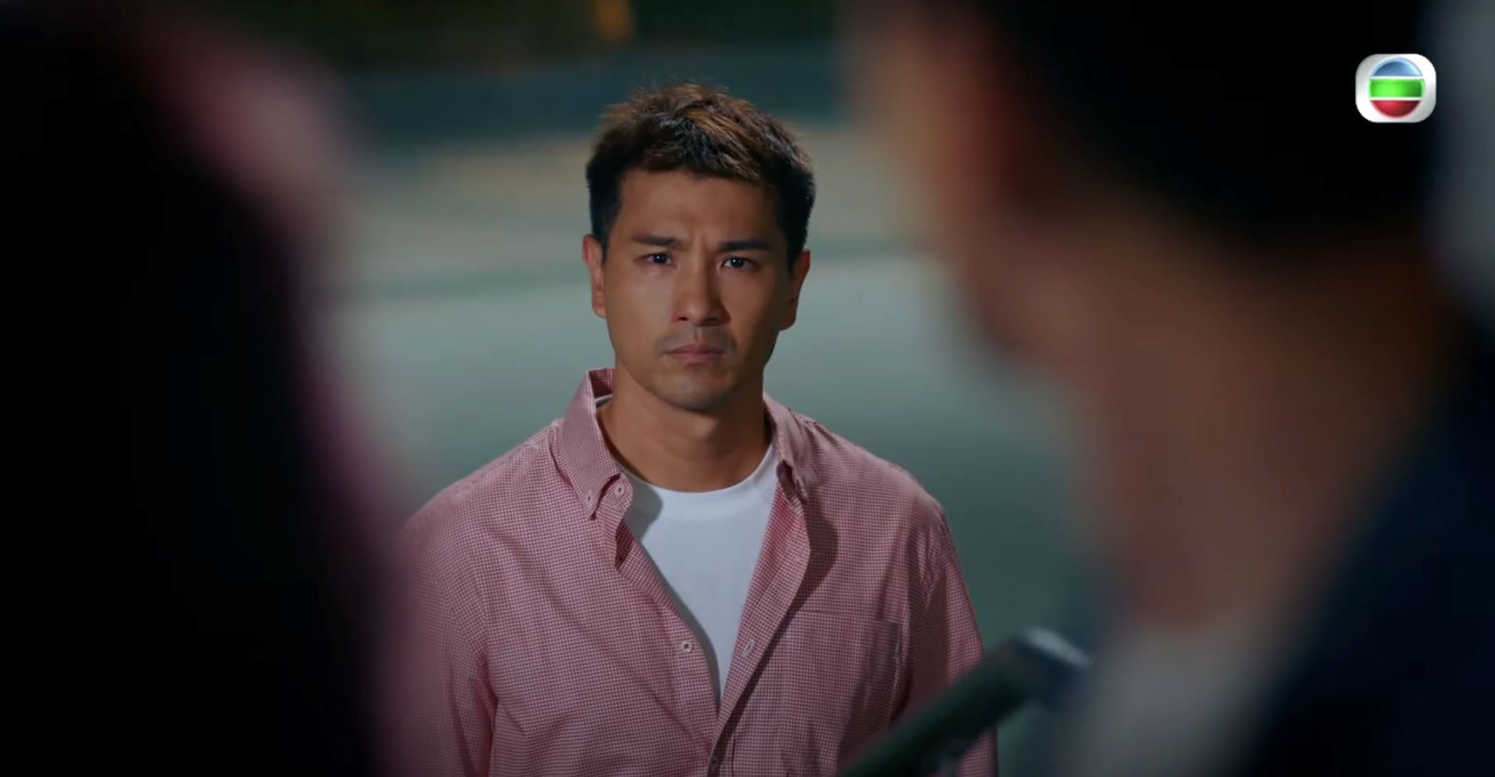 📺《超能使者》刘佩玥有两种发色😱一时咖啡色一时紫色⚠️难道是终极boss❓