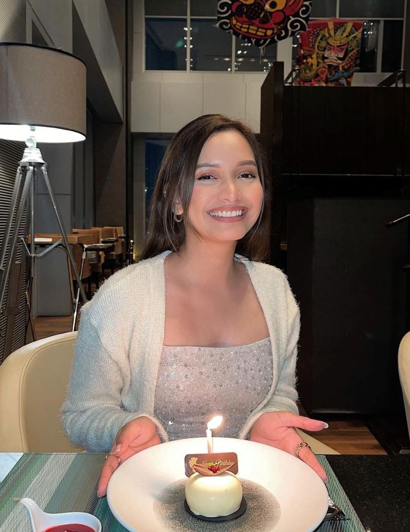 azira shafinaz sentiasa doa berubah ke arah lebih baik, “harap peminat boleh doa sekali,”