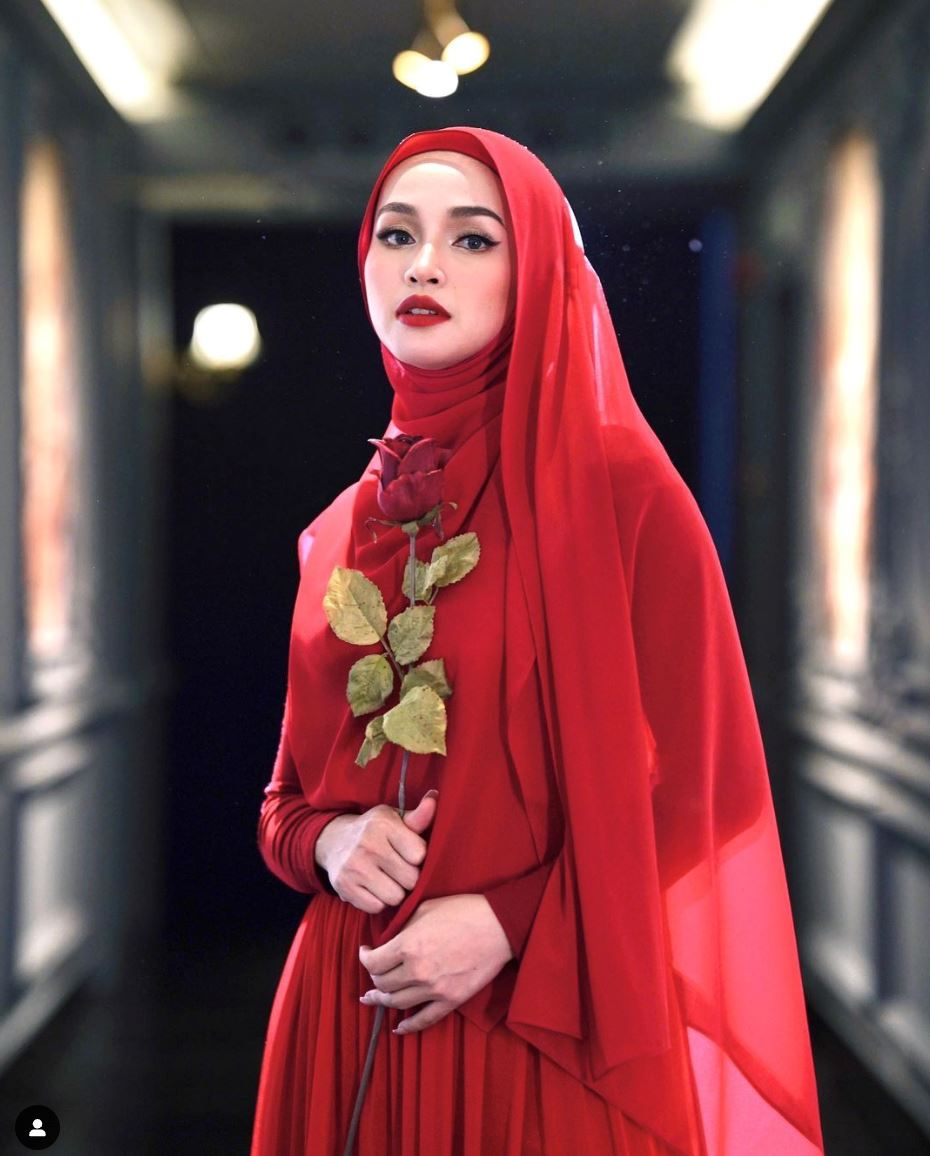 tya arifin sedih jadi mangsa fitnah video 'aksi seksi'