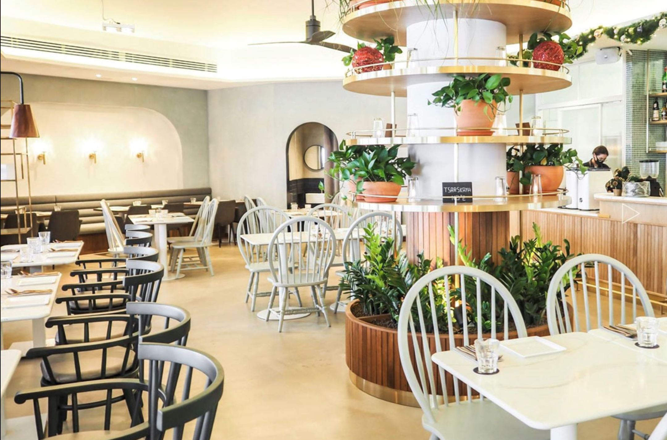 儿童在餐厅吵闹父母要被charge钱！