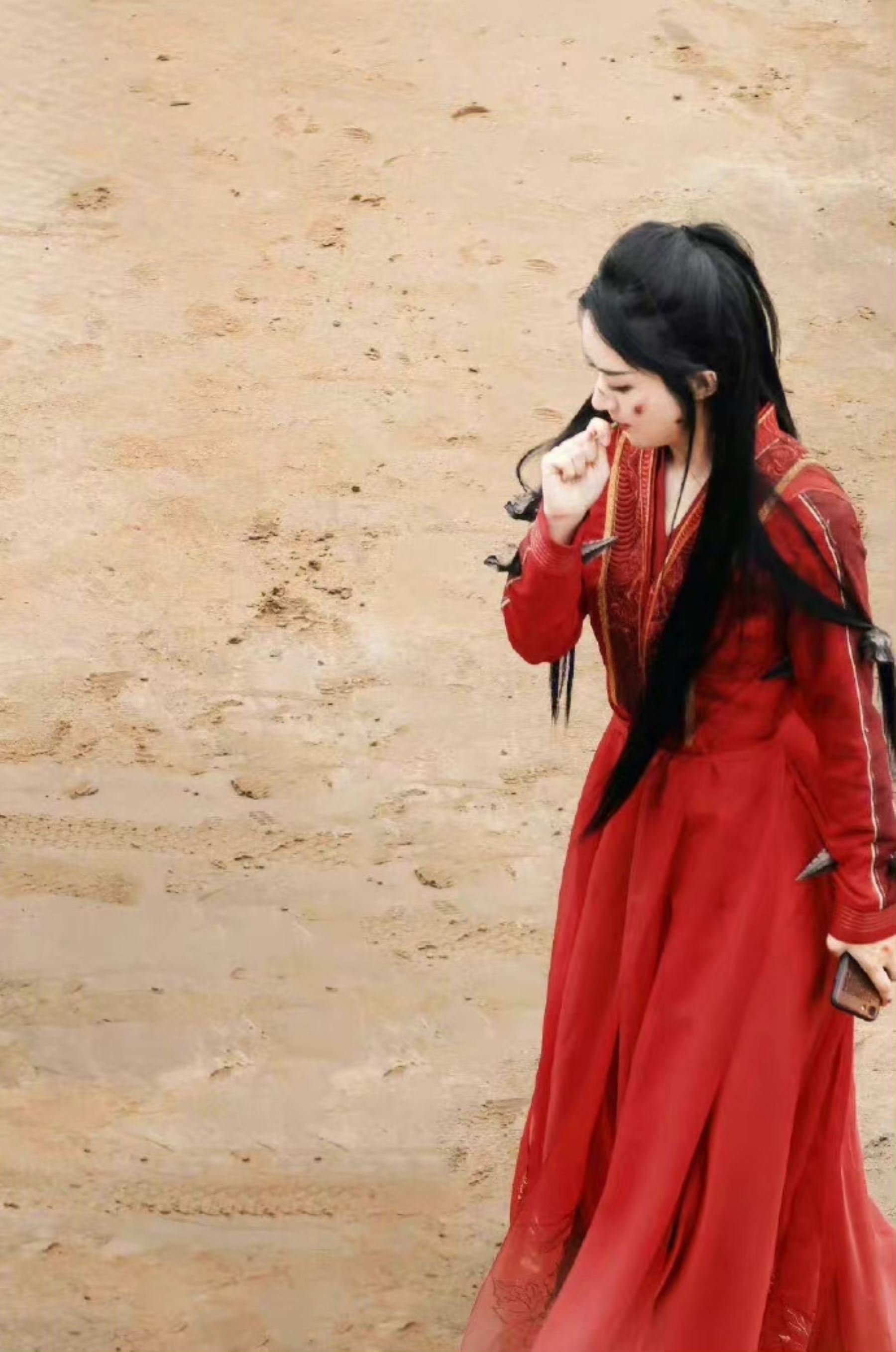 📺赵丽颖林更新二搭《与凤行》✨颖宝红衣战损路透🔥