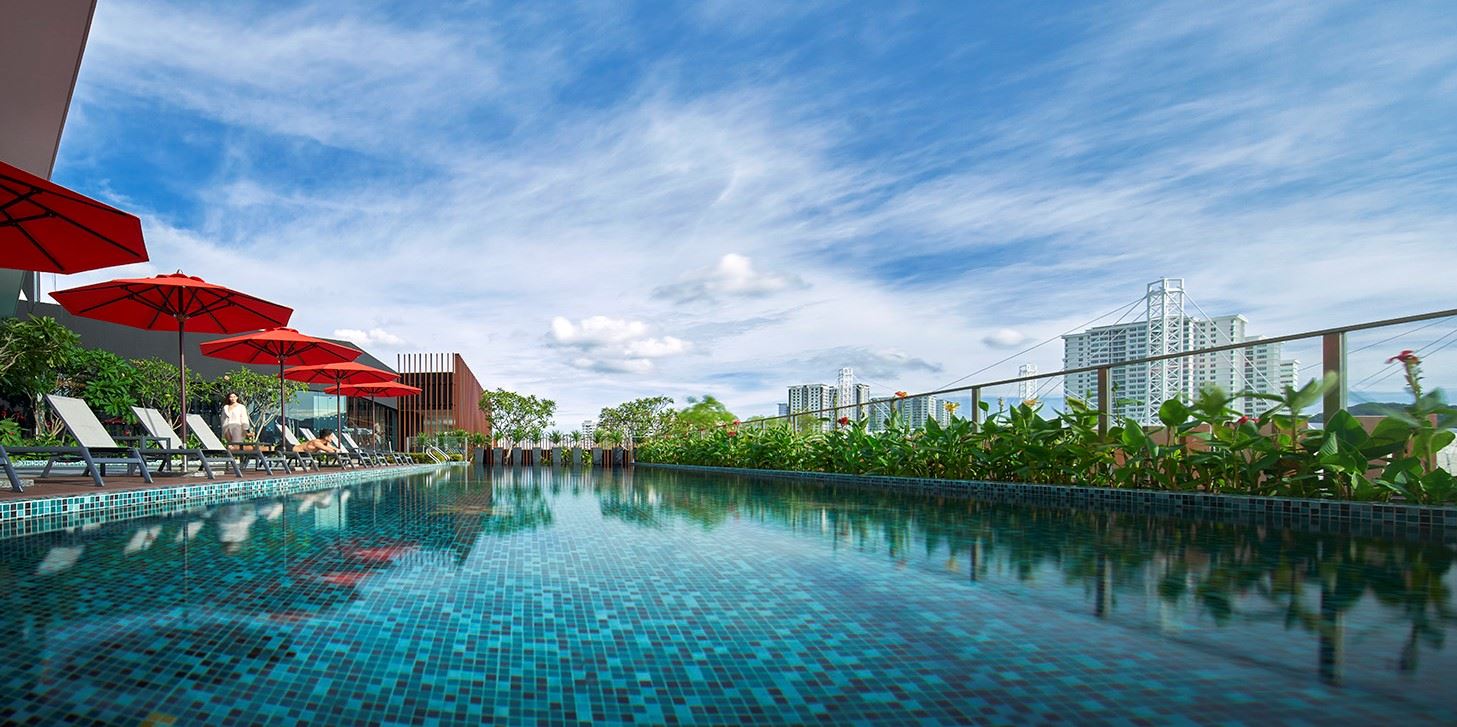 Swimming pool at Amari SPICE Penang